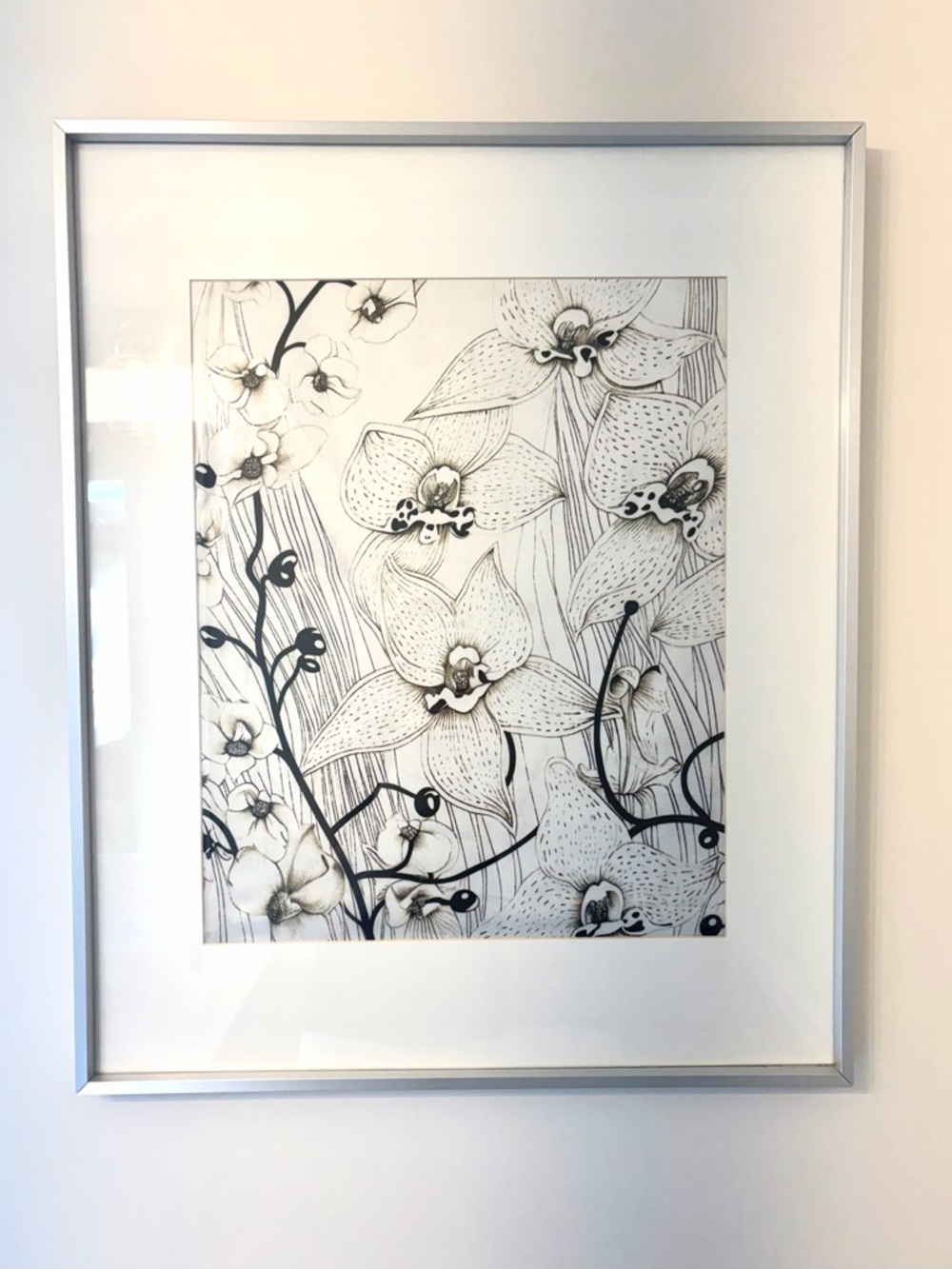 Black and White Satin Floral Scarf - Picture 2 of 4